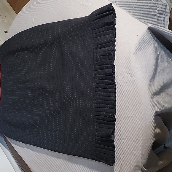 KASPER Ruffle Hem Skirt Swiss Dot Pleated Black Career Party 4 Designer‎ Luxury - Picture 2 of 5